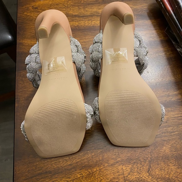 Kenley Steve Madden Heels never worn size 6.5 - Picture 3 of 3
